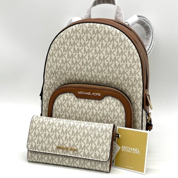 Michael Kors Jaycee Medium Zip Packet Backpack & Trifold Wallet Vanilla/Brown - Picture 3 of 13